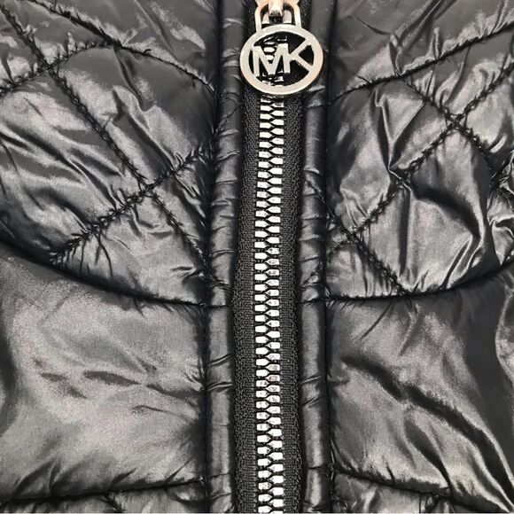 MICHAEL Michael Kors Black Quilted Scuba Side Hooded Zip Up Jacket - Picture 10 of 13